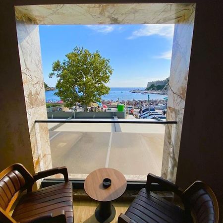 Marinus Hotel Ulcinj Ngoại thất bức ảnh